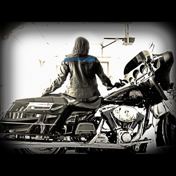 THIS JACKET WILL CHANGE YOUR LIFE!!! - Picture 2 of 7